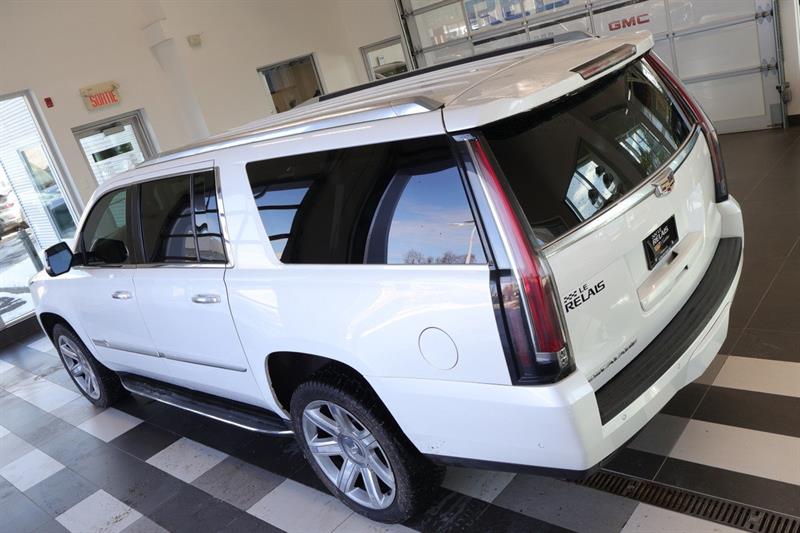 cadillac Escalade ESV 2018 - 23