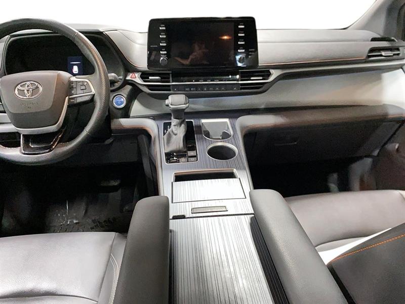 toyota Sienna 2022 - 9