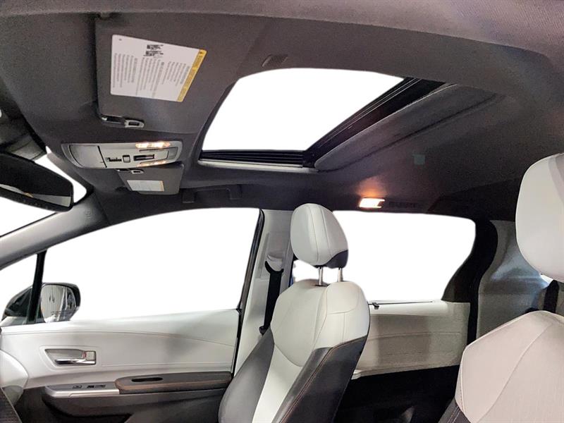 toyota Sienna 2022 - 12