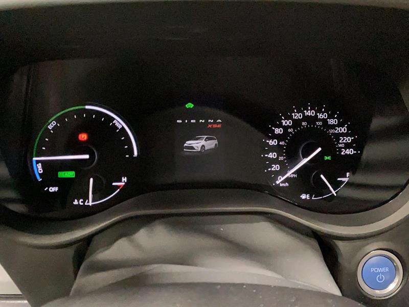toyota Sienna 2022 - 17