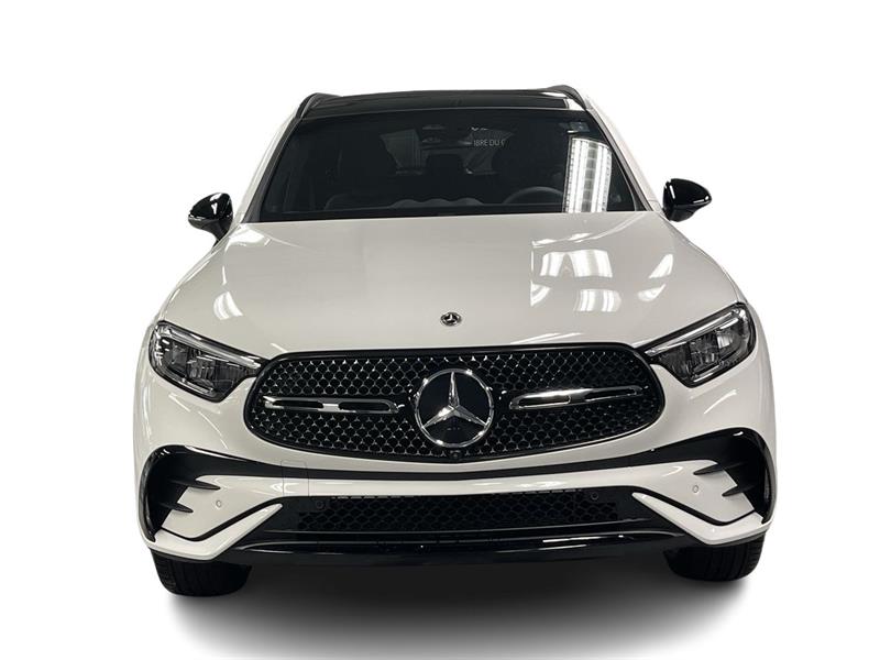 mercedes-benz GLC300 2023 - 3