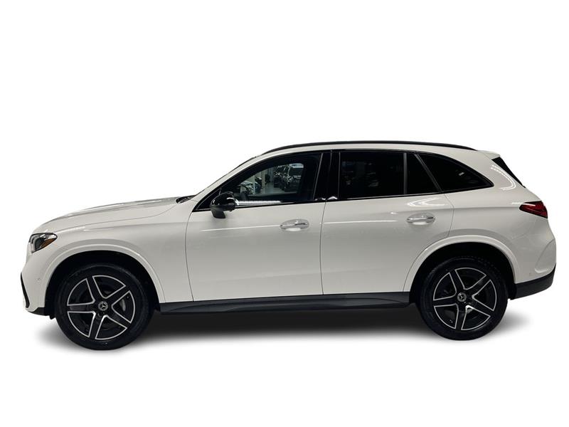 mercedes-benz GLC300 2023 - 6