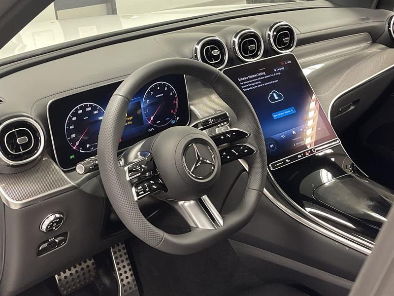 mercedes-benz GLC300 2023 - 21