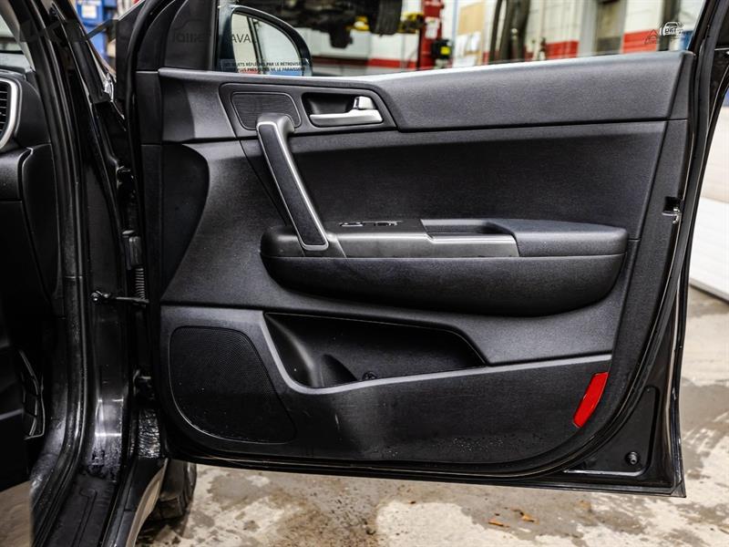 2020 Kia Sportage - Image 17