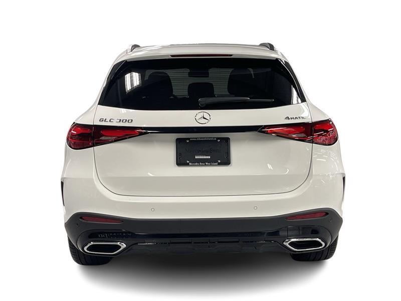 2023 Mercedes-Benz GLC - Image 10