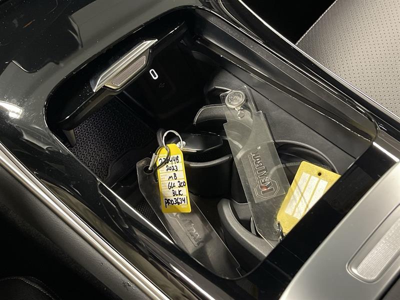 2023 Mercedes-Benz GLC - Image 28