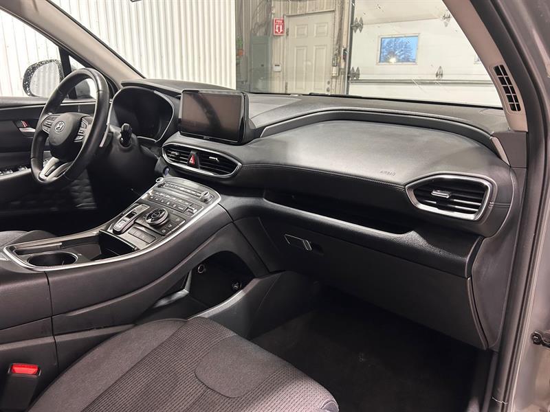 2023 Hyundai Santa Fe - Image 21