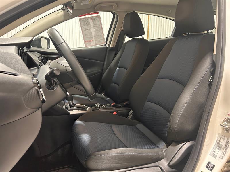 2020 Toyota Yaris - Image 10