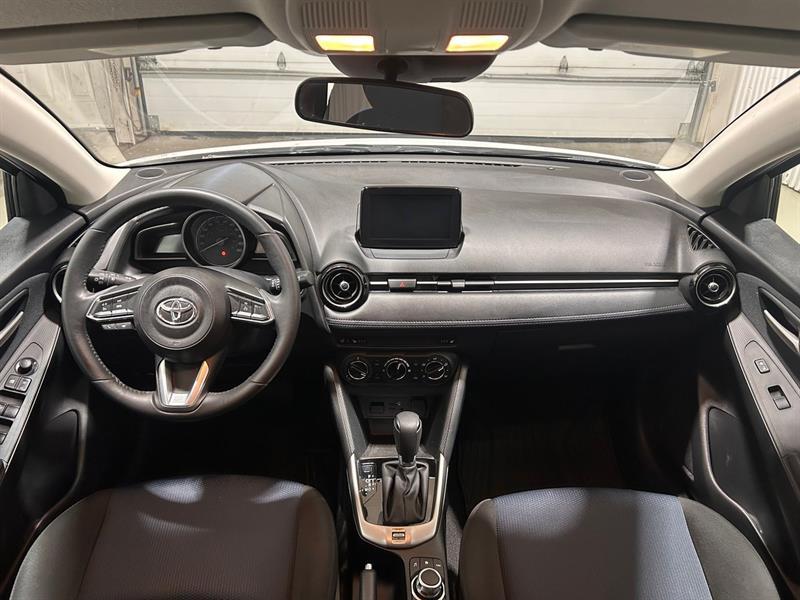 2020 Toyota Yaris - Image 13