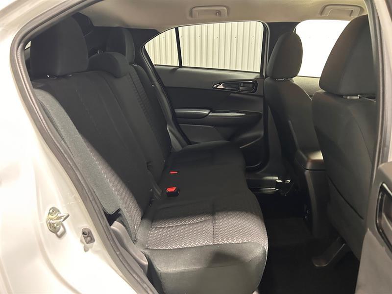 2023 Mitsubishi Eclipse - Image 17