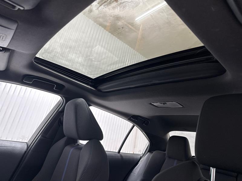 2022 Toyota Corolla - Image 13