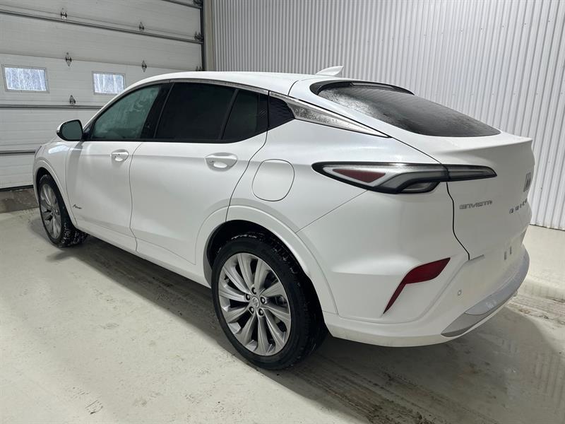 2025 Buick Envista - Image 11