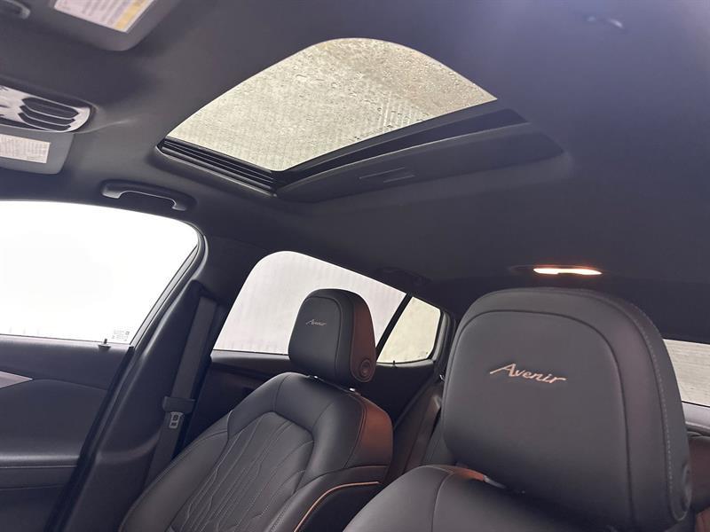 2025 Buick Envista - Image 13