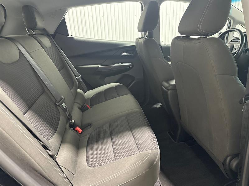 2023 Chevrolet Bolt - Image 16