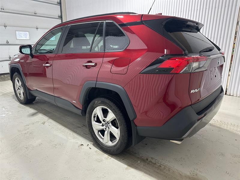 2020 Toyota RAV4 - Image 8