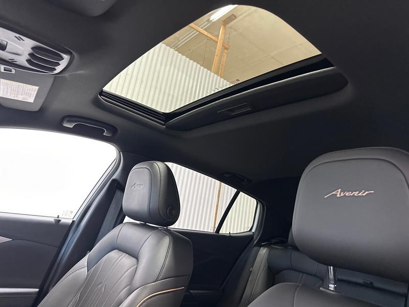 2025 Buick Envista - Image 14