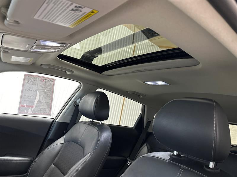 2019 Kia Niro - Image 13