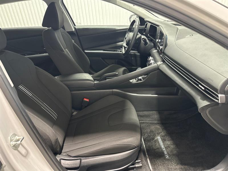 2024 Hyundai Elantra - Image 17