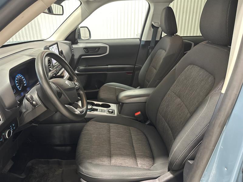 2023 Ford Bronco - Image 13