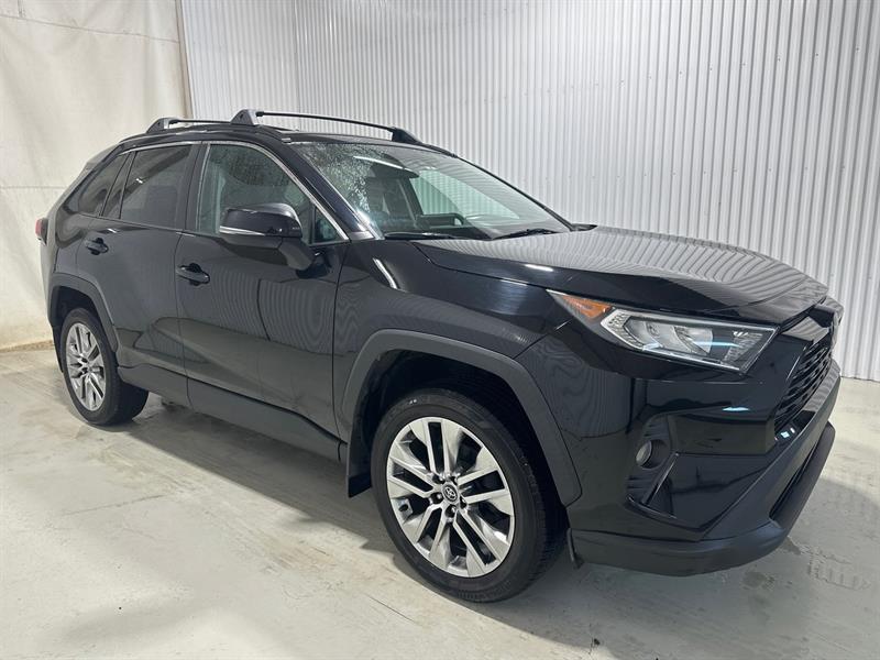 2019 Toyota RAV4 - Image 4
