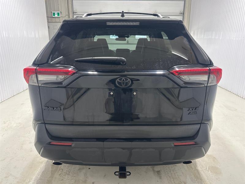 2019 Toyota RAV4 - Image 7