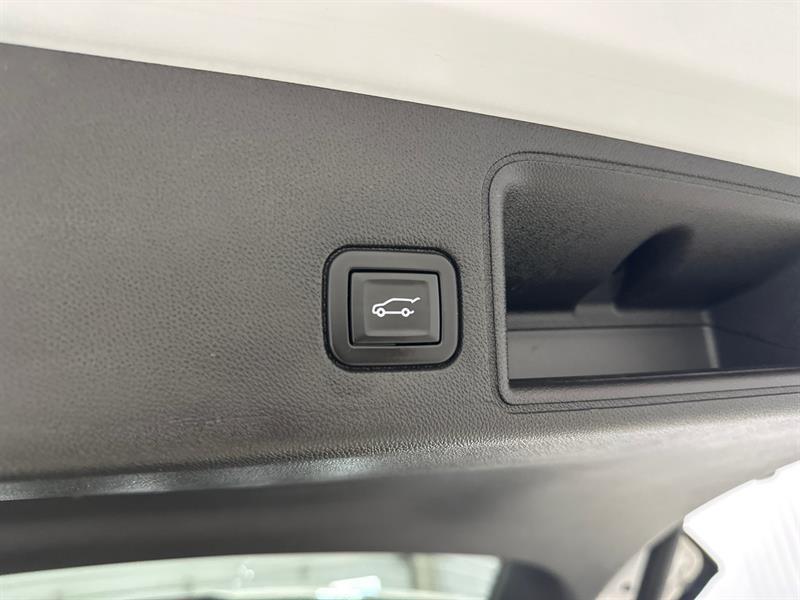 2022 Gmc Terrain - Image 15