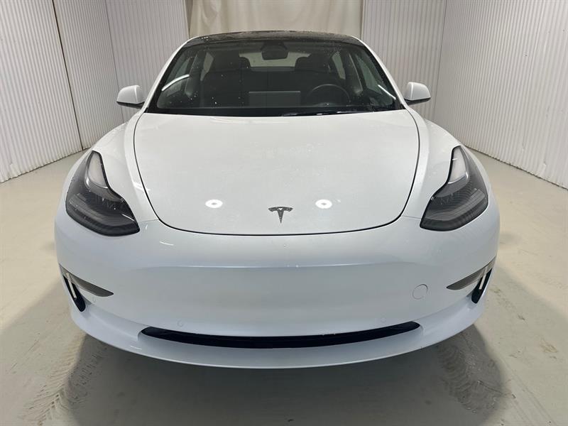 2022 Tesla Model 3 - Image 3