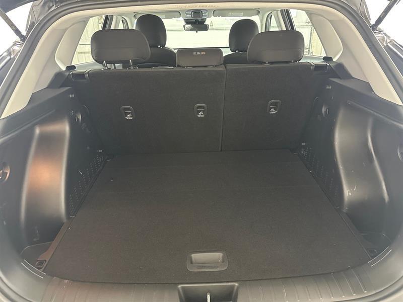 2024 Hyundai Kona - Image 16