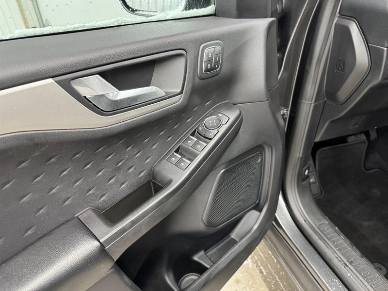 2020 Ford Escape - Image 14