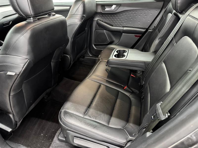 2020 Ford Escape - Image 23