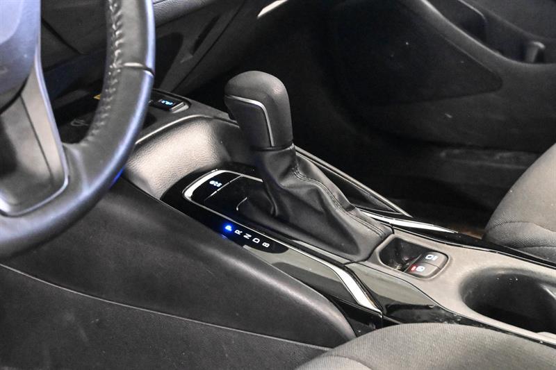 2022 Toyota Corolla - Image 34