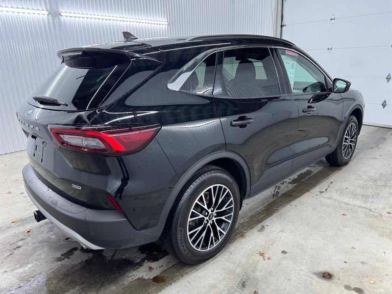 2024 Ford Escape - Image 5