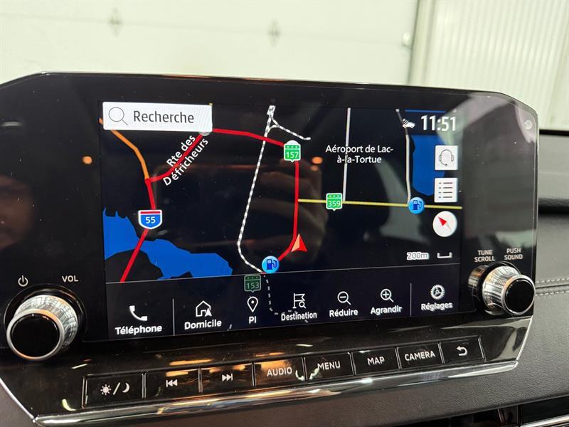 2023 Mitsubishi Outlander - Image 13