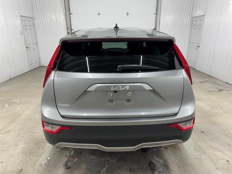 2023 Kia Niro - Image 7