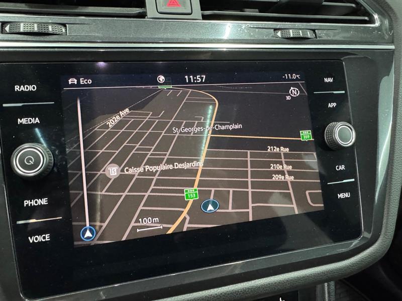 2023 Volkswagen Tiguan - Image 14