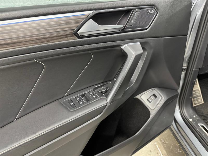 2023 Volkswagen Tiguan - Image 18
