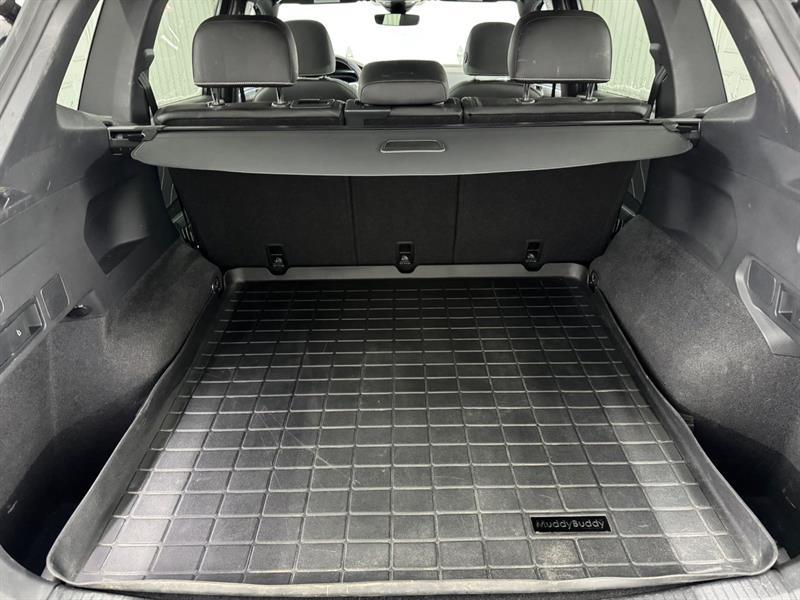 2023 Volkswagen Tiguan - Image 23