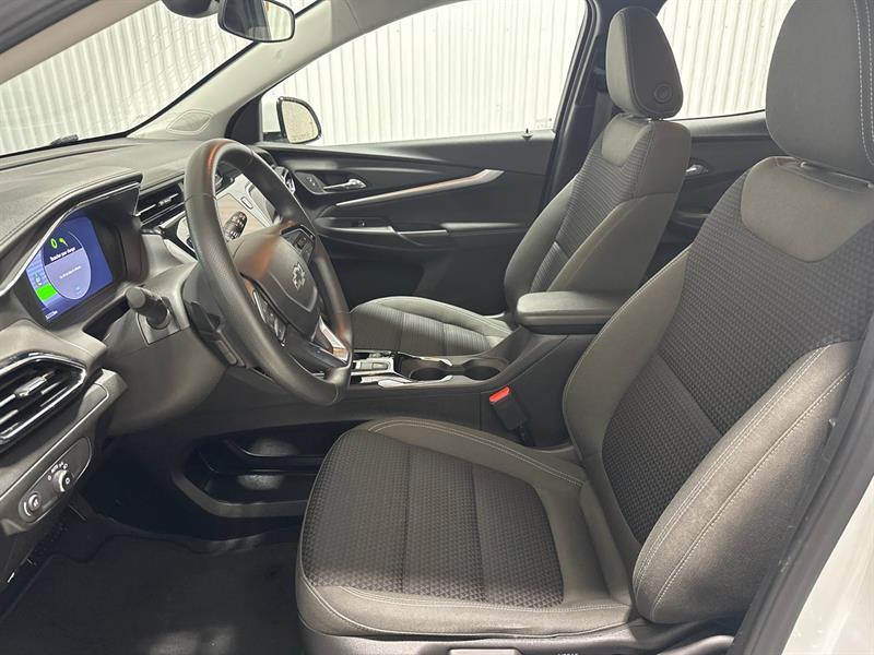 2023 Chevrolet Bolt - Image 11