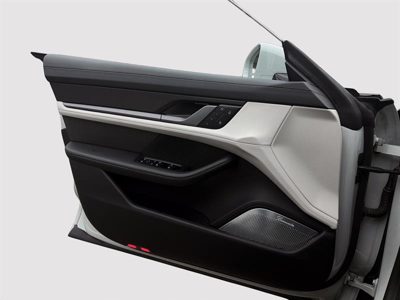 porsche Taycan 2023 - 27