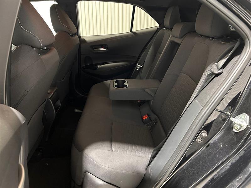 2022 Toyota Corolla - Image 16