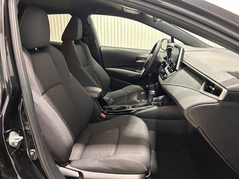 2022 Toyota Corolla - Image 18