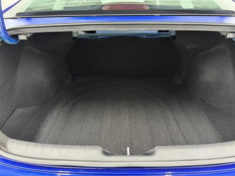 2023 Hyundai Elantra - Image 10