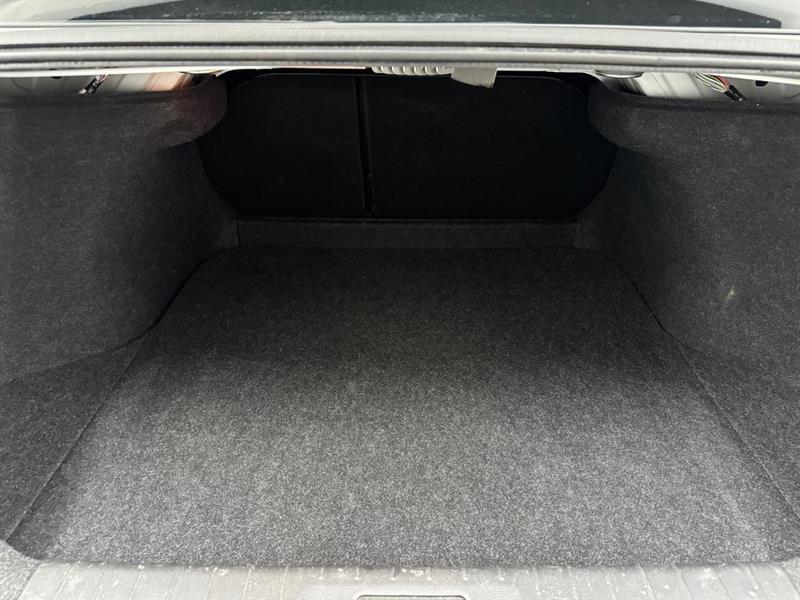 2021 Nissan Sentra - Image 13