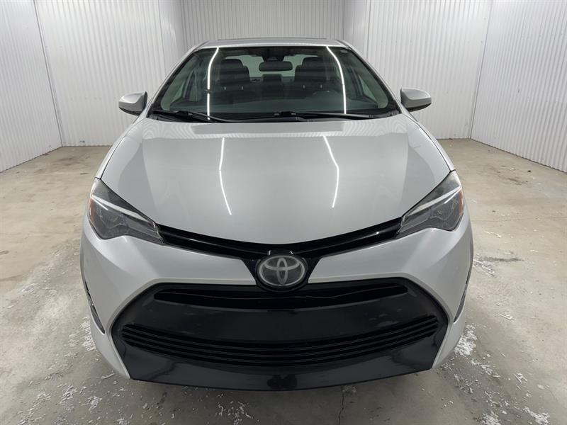 2018 Toyota Corolla - Image 2