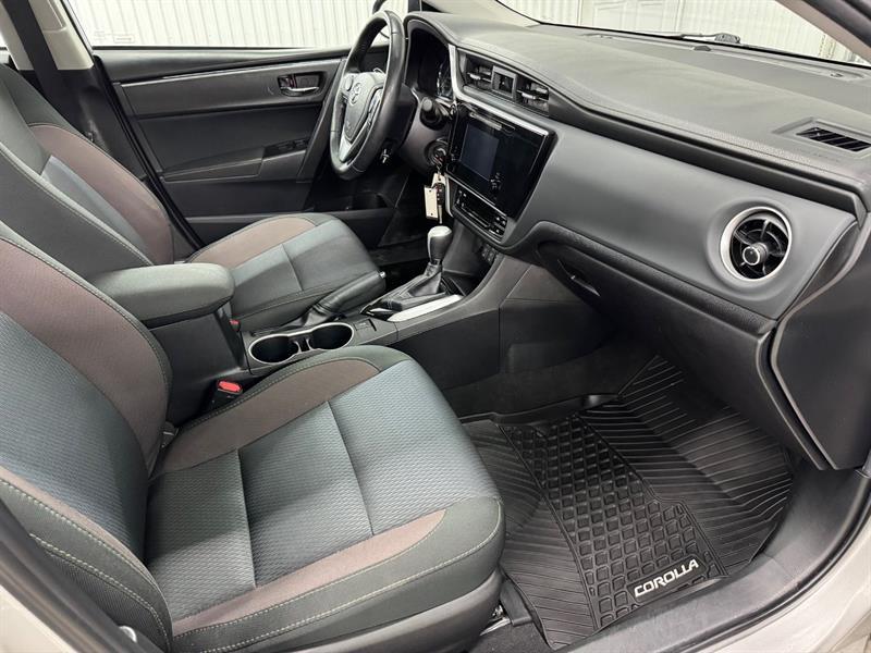 2018 Toyota Corolla - Image 18