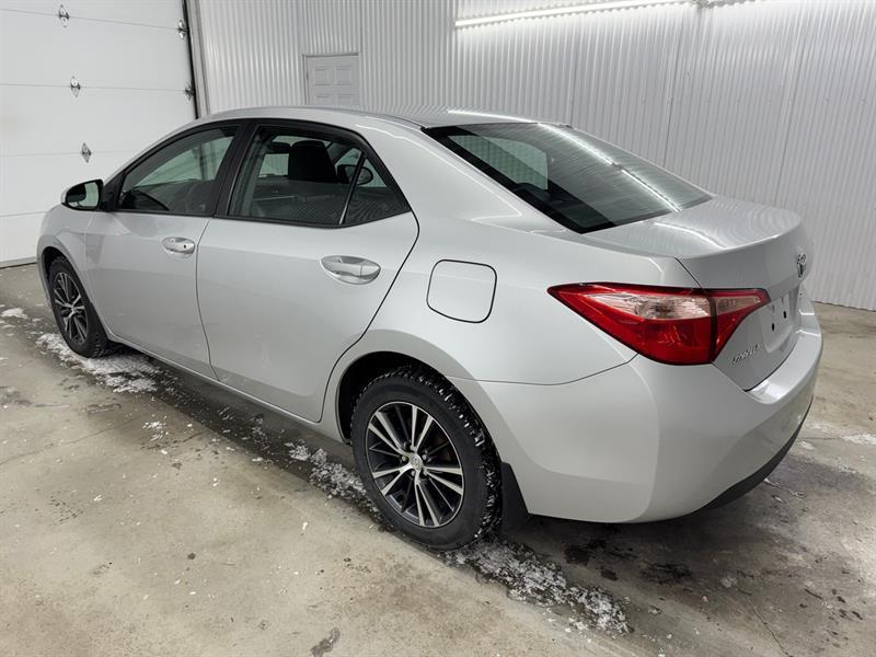 2018 Toyota Corolla - Image 19