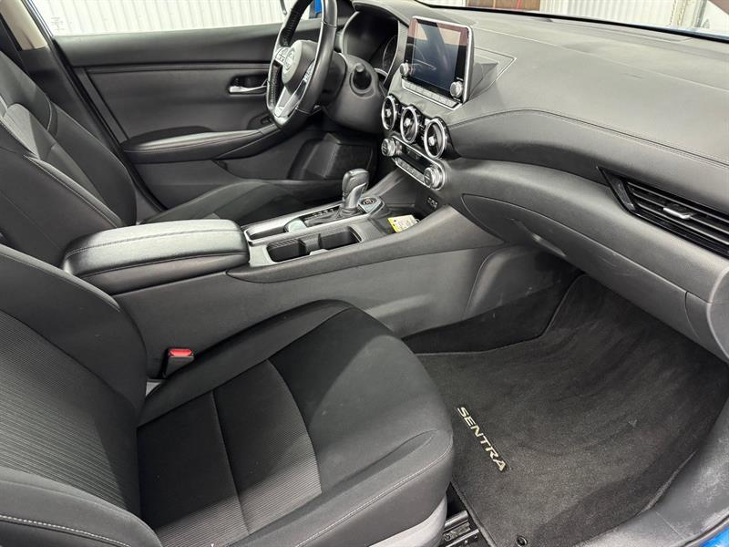 2022 Nissan Sentra - Image 21