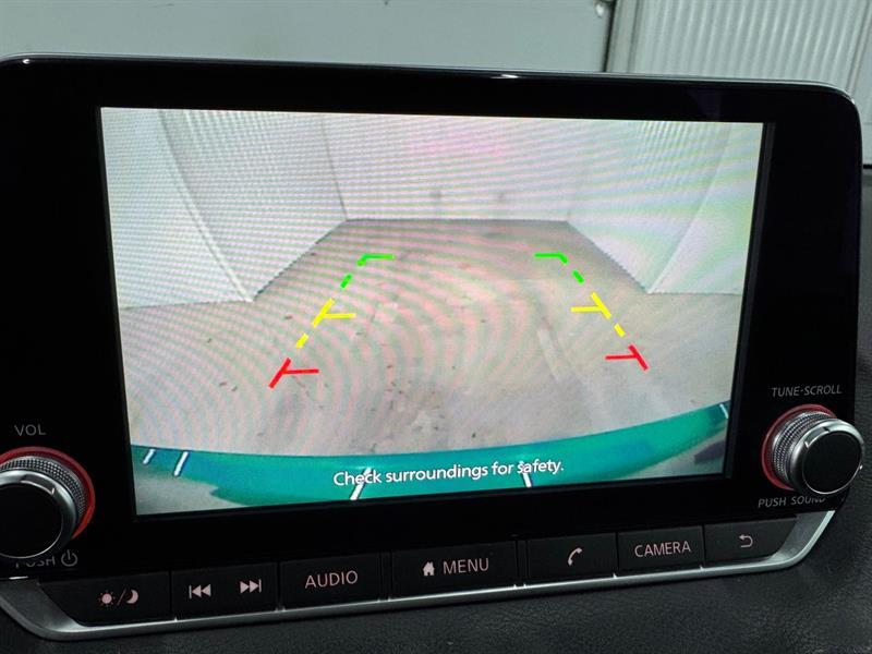 2022 Nissan Sentra - Image 22