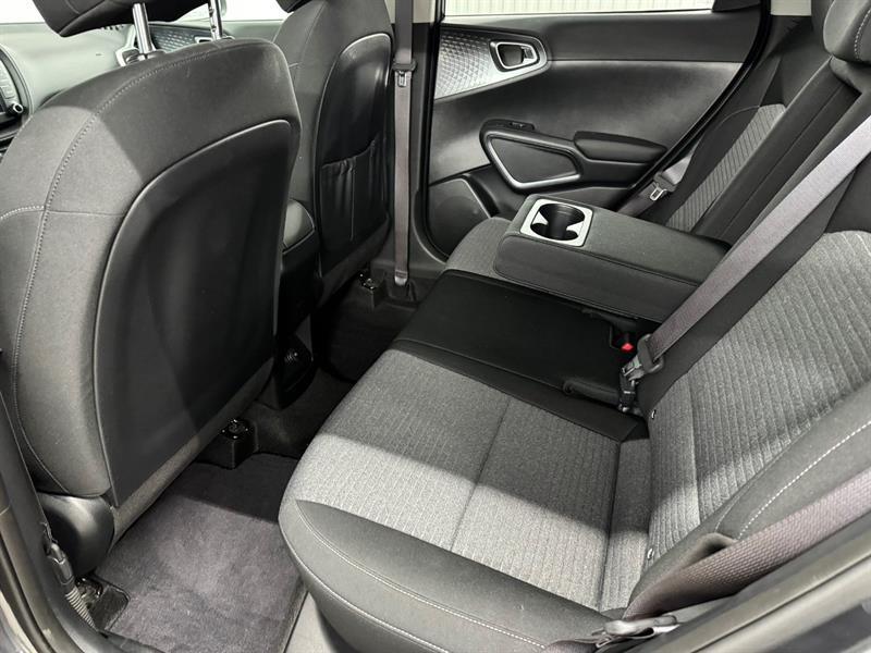 2022 Kia Soul - Image 14