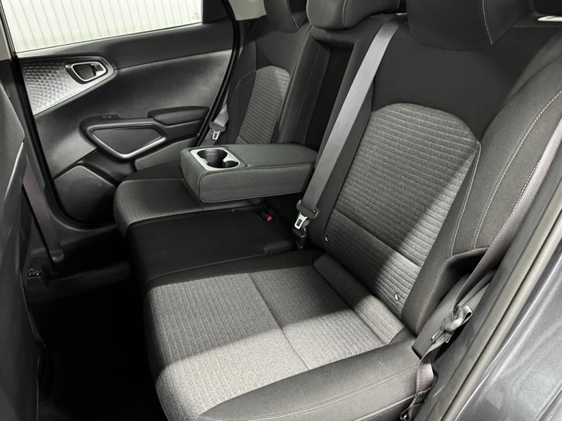 2022 Kia Soul - Image 16